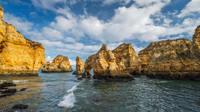 Faro por 38€ ida y vuelta desde Madrid: 3 noches en el Algarve