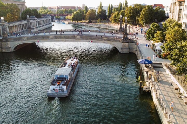 Paseo en barco por Berlín