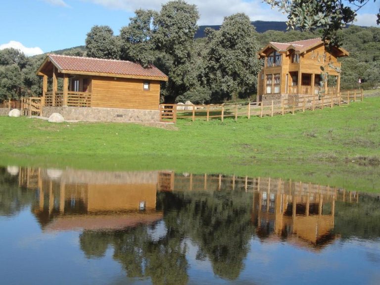 Dos noches en Navamorcuende por 103€ por persona: escapada rural en Los Jarales