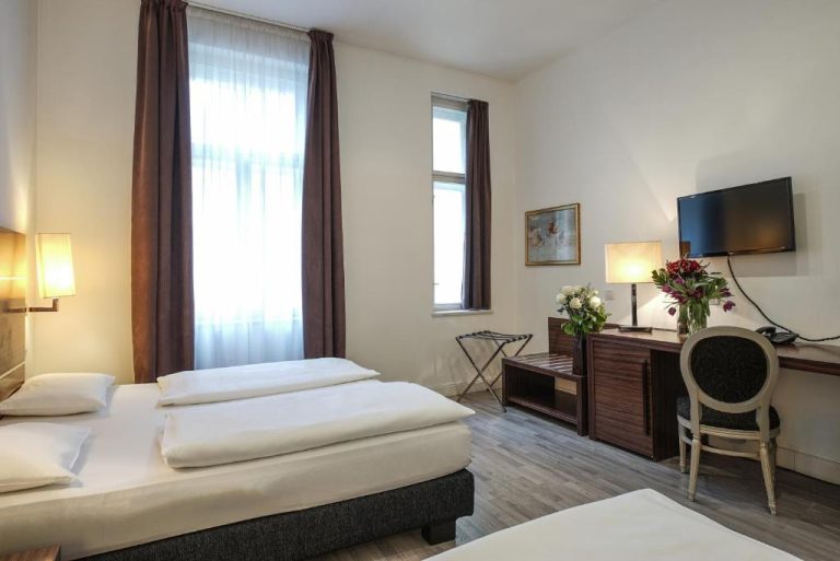 Dos noches en un hotel de 4 estrellas en Praga desde 45€ por persona