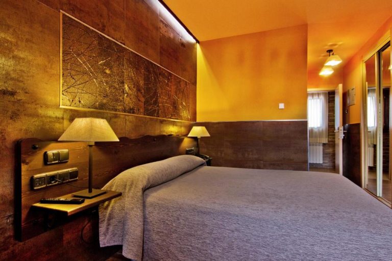 Dos noches en Albarracín por 87€ por persona: dormir en uno de los pueblos más espectaculares de España