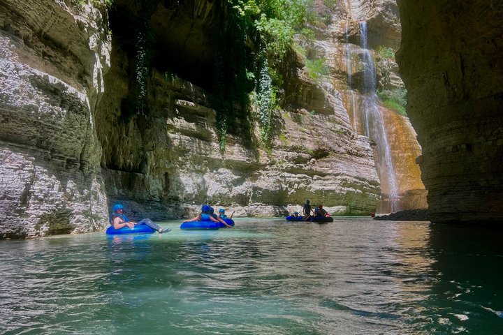 Cañón de Osumi, Albania