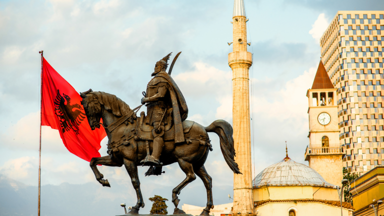 Santander – Tirana por 64€ ida y vuelta: diez días para descubrir Albania
