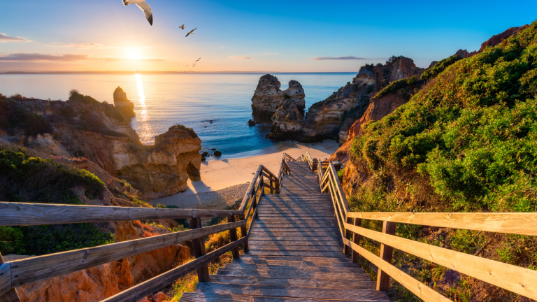Faro por 32€ ida y vuelta desde Madrid: una semana en el Algarve en septiembre