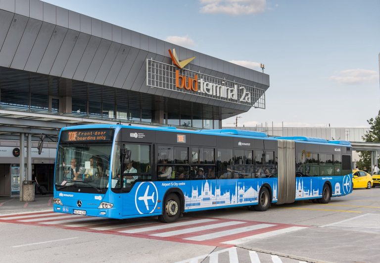 Cómo ir del aeropuerto de Budapest al centro: 100E, 200E, taxi y otras opciones