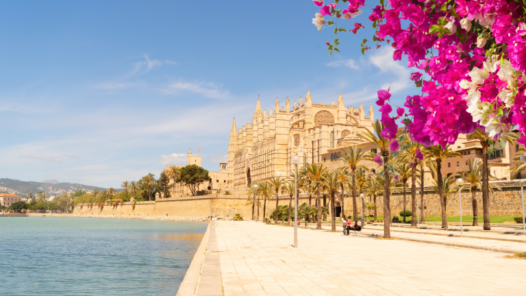 Mallorca con vuelos y 4 noches de todo incluido desde 352€