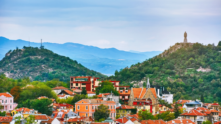 Plovdiv: cómo llegar a una de las ciudades habitadas más antiguas de Europa