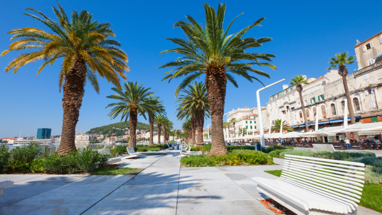 Blue Lagoon y tres islas desde Split: tour en lancha rápida por 60€