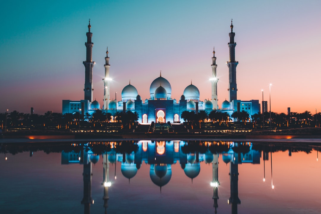 Abu Dhabi, portada de la oferta desde Barcelona