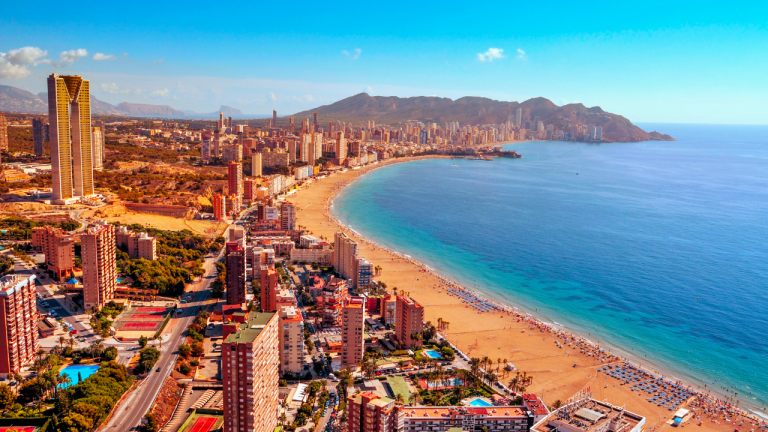 Benidorm en enero: una semana con pensión completa por 294 € por persona