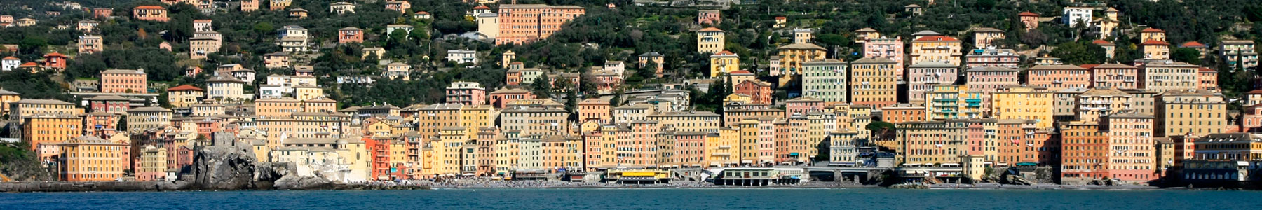 Panorámica de Camogli desde el mar