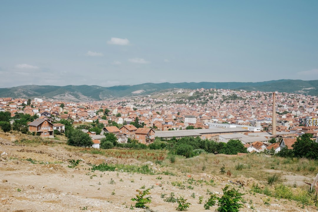 División entre comunidades en el norte de Kosovo