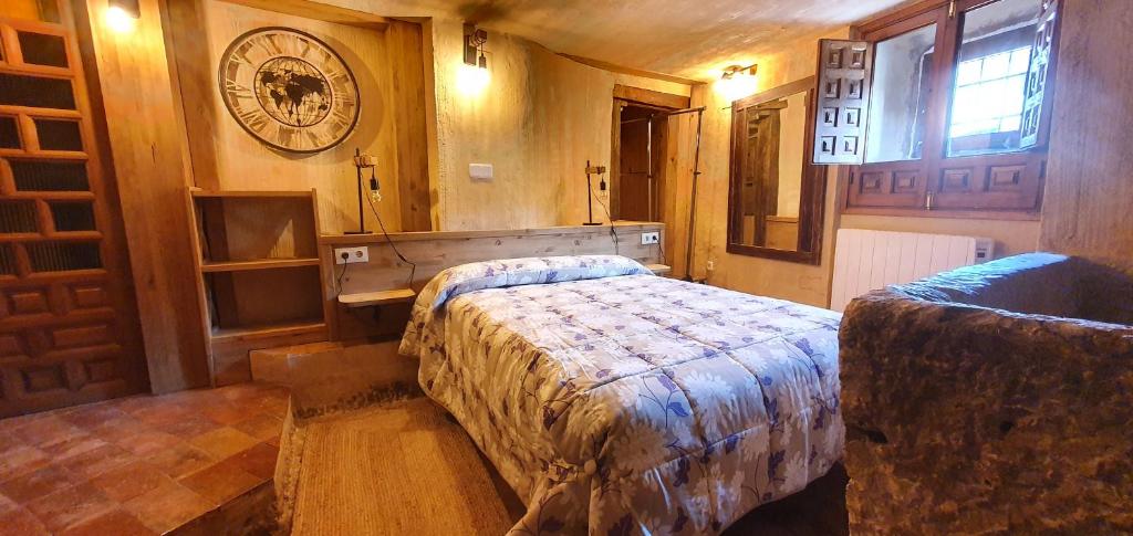 Una cueva, jacuzzi y el casco histórico de Cuenca: escapada para dos por 120€ por persona
