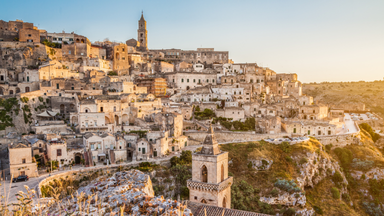 Tres noches en Matera desde 158,50€ pp: vuelo a Bari + alojamiento