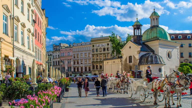Guía completa de Cracovia: qué ver, cómo moverse y todo lo que necesitas para organizar tu viaje