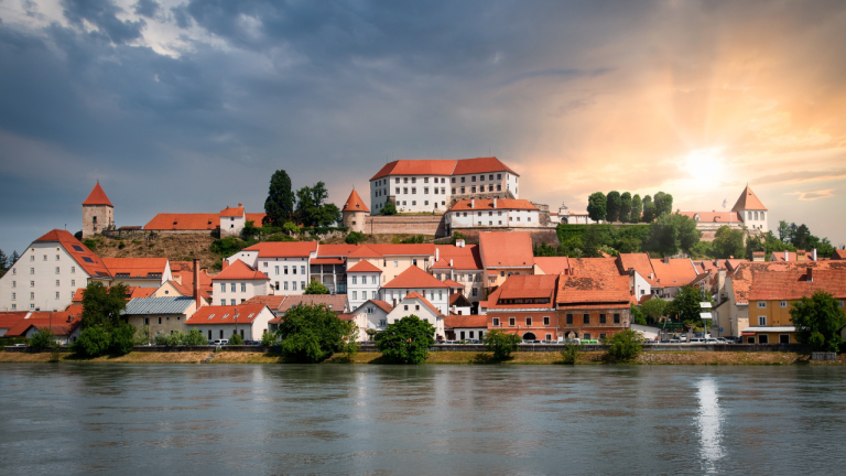 Ptuj por 120 € dos noches para dos: una escapada a la Eslovenia que suele quedarse fuera del mapa