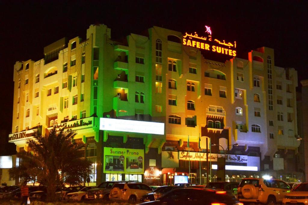 Safeer Hotel Suites en Mascate