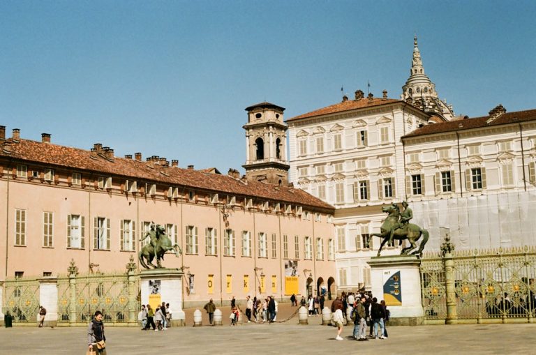 Vista urbana de Turín, Italia