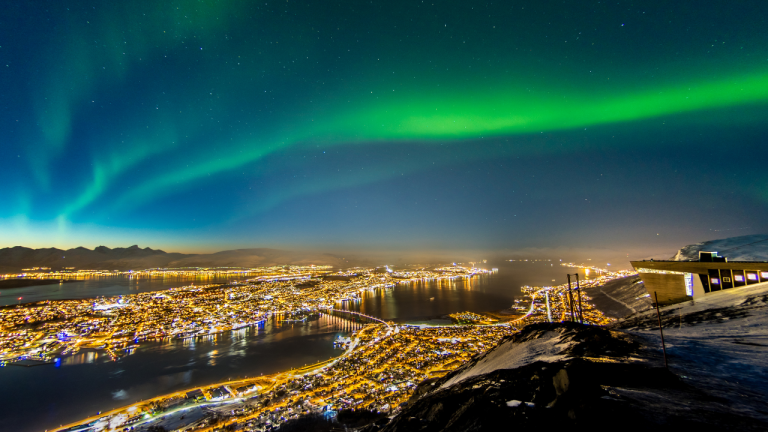 Safari de auroras boreales en Tromsø desde 70€: seis horas para intentar ver uno de los grandes espectáculos naturales del invierno