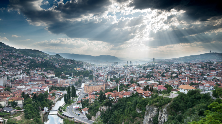 El asedio de Sarajevo: qué ocurrió y cómo entender sus huellas en la ciudad