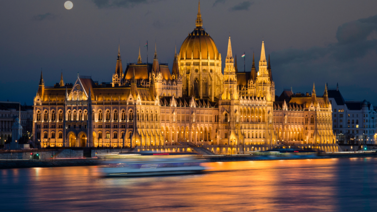 Budapest desde Alicante: tres noches con desayuno y vuelos directos por 220 € por persona