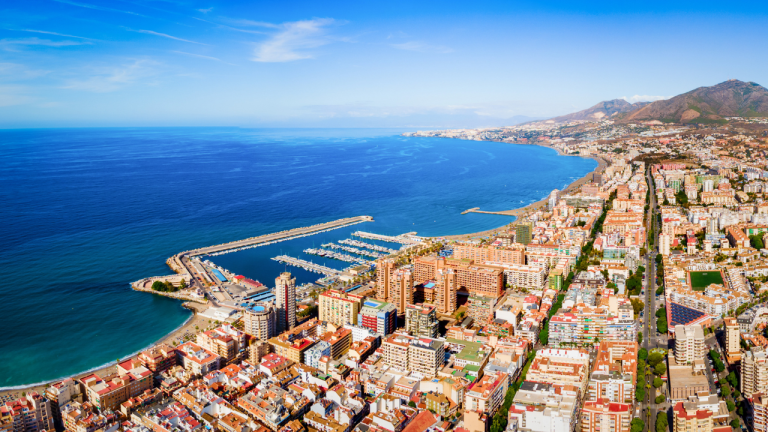 Fuengirola en enero: siete noches para dos por 504 €, con cancelación gratuita