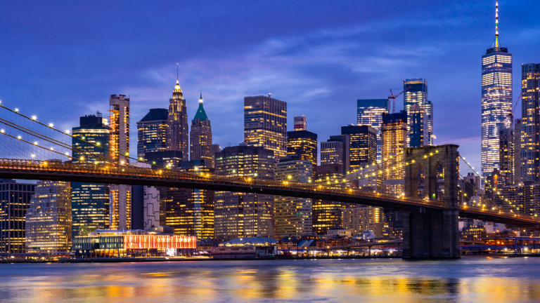 Nueva York desde Madrid por 451 € ida y vuelta: una semana de noviembre con escala en Zúrich