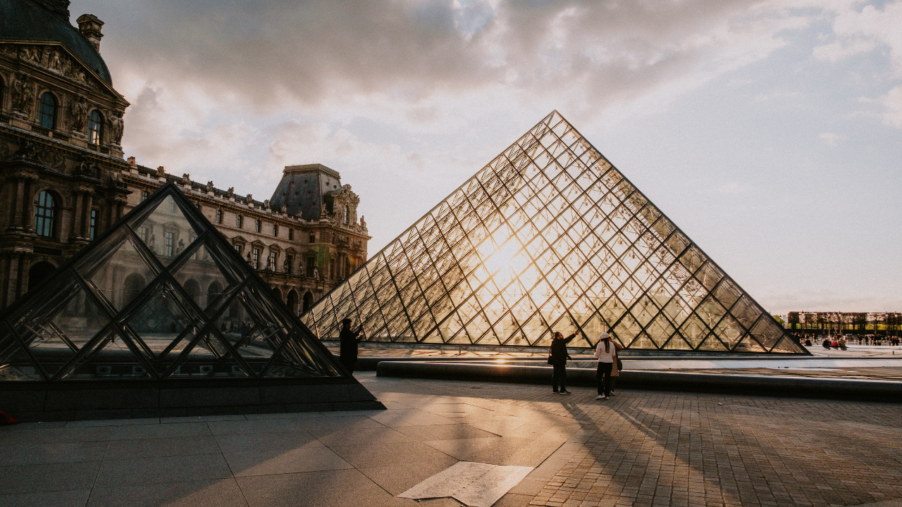 París